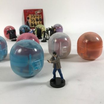 TELUR KEJUTAN - MIX FIGUR HARRY POTTER DALAM KAPSUL (100 pcs)