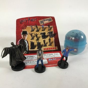 TELUR KEJUTAN - MIX FIGUR HARRY POTTER DALAM KAPSUL (100 pcs)