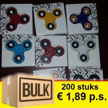 *** PENAWARAN GROSIR *** FIDGET SPINNERS (200 pcs)