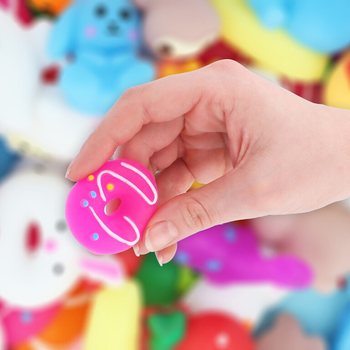 Mainan Squishy Campur dalam Ember (100 pcs)
