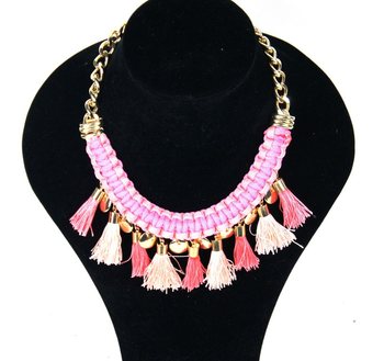Kalung Mewah Gaya Ibiza dengan Rumbai Merah Muda (1 pcs)