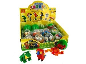 BALOK MAINAN BRICKS DALAM BOLA KEJUTAN (12 pcs)
