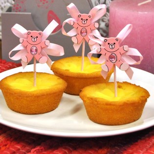 Tusukan Cupcake Bayi Lahir - Beruang Merah Muda (12 pcs)