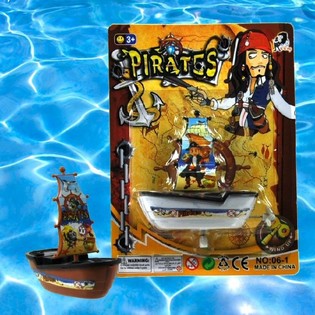 Mainan Kapal Bajak Laut Kecil (12 pcs)