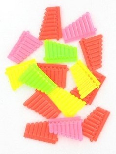 Peluit Plastik Lucky Dip (98 pcs)