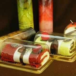 Handuk Berbentuk Kue (2 pcs)