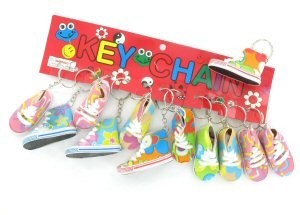 Gantungan Kunci Sepatu (12 pcs)