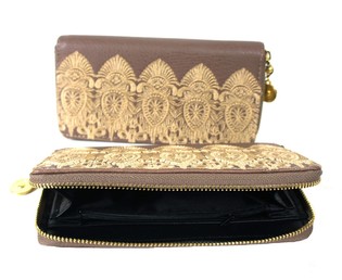 Dompet Cokelat Gaya Ibiza (1 pcs)
