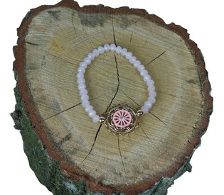 Gelang Pink Gaya Ibiza dengan Gantungan (1 pcs)