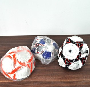SISA STOK BOLA SEPAK (3 pcs)