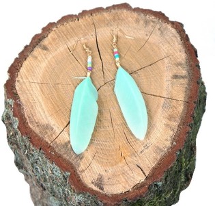 Anting Bulu Mint (1 pc)