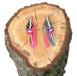 Anting-anting Gaya Ibiza dengan Bulu Fuchsia (1 pcs)