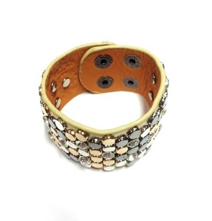 Gelang Lebar Mewah Taupe Berhias Paku & Manik-Manik (1 pcs)
