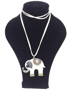 Kalung Gajah Krem (1 pc)