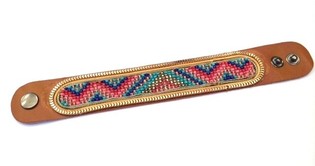 Gelang Kulit Ibiza Desain Aztec Pinggiran Emas Oranye (1 pc)