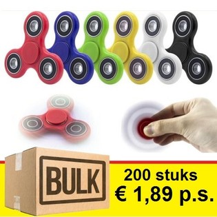 *** PENAWARAN GROSIR *** FIDGET SPINNERS (200 pcs)