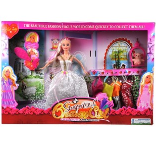 Set Boneka Mega dengan Banyak Aksesori